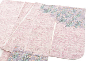 日本工芸会正会員 釜我敏子作　型絵染振袖「春の野」のサブ1画像