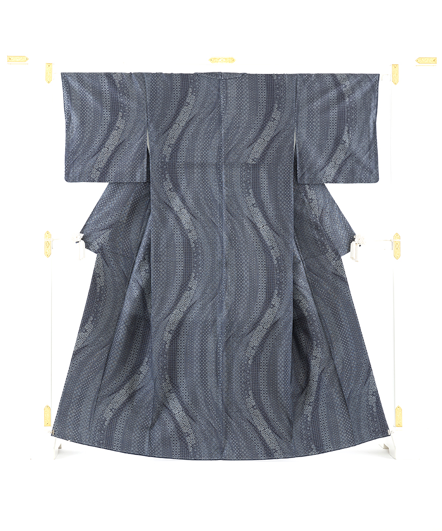 木邑織物製　 １２マルキ正藍染 大島紬着物のメイン画像