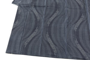 木邑織物製　 １２マルキ正藍染 大島紬着物のサブ2画像