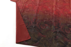 都喜エ門製　大島紬振袖「深紅地薔薇模様」のサブ4画像