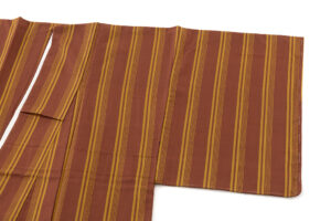 山下めゆ作　本場黄八丈 着物のサブ1画像