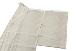 秋山眞和作　花織 綾の手紬 着物地　未仕立て品のサブ1画像