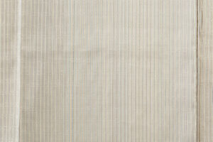 秋山眞和作　花織 綾の手紬 着物地　未仕立て品のサブ3画像