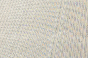 秋山眞和作　花織 綾の手紬 着物地　未仕立て品のサブ4画像