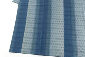 秋山眞和作　花織 紬訪問着のサブ2画像