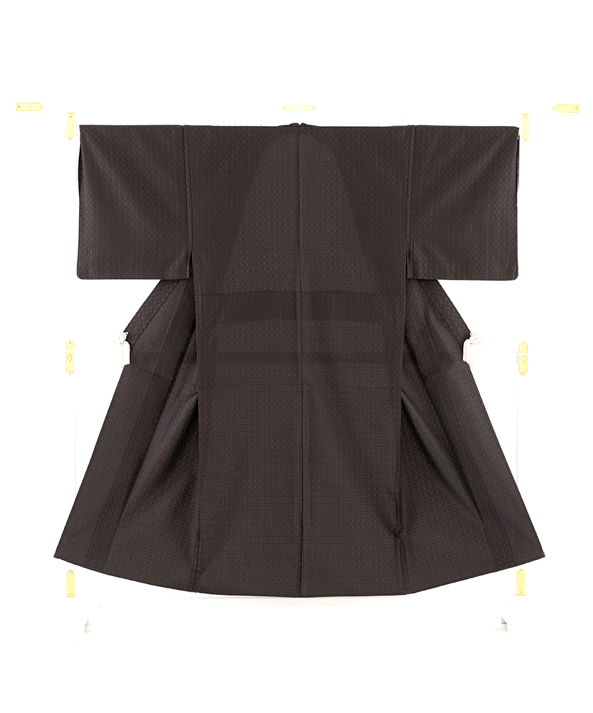 超特価　値引げ　百華園　刺繍 着物 京都小泉日本製　紺色 1380-00846 百華園 刺繍 着物 京都小泉日本製 紺色 1380-00846 - メルカリ