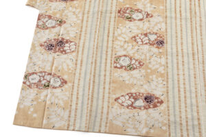 日本工芸会正会員 小倉建亮作　紬訪問着のサブ3画像