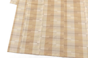 日本工芸会正会員 大髙美由紀作　紬織 絣着物　「春のあしおと」のサブ2画像