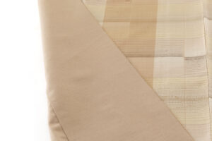 日本工芸会正会員 大髙美由紀作　紬織 絣着物　「春のあしおと」のサブ4画像