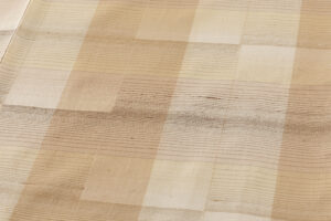 日本工芸会正会員 大髙美由紀作　紬織 絣着物　「春のあしおと」のサブ6画像