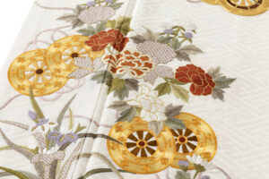 刺繍 振袖のサブ5画像
